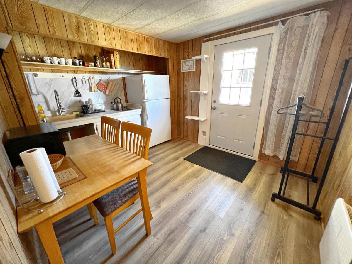 1 Bedroom Home Near Lassen Volcanic Park Paynes Creek Buitenkant foto